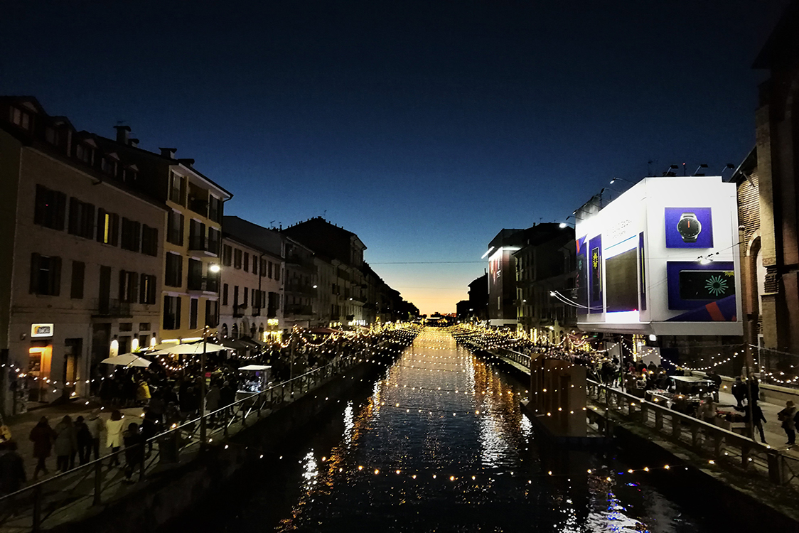 Citta Natale Di Achille.Luci Di Natale In Barca Sui Navigli Illuminati Organizzato Da Associazione Culturale Milano In Tour 8 Dicembre Ore 15 45 Milano Post