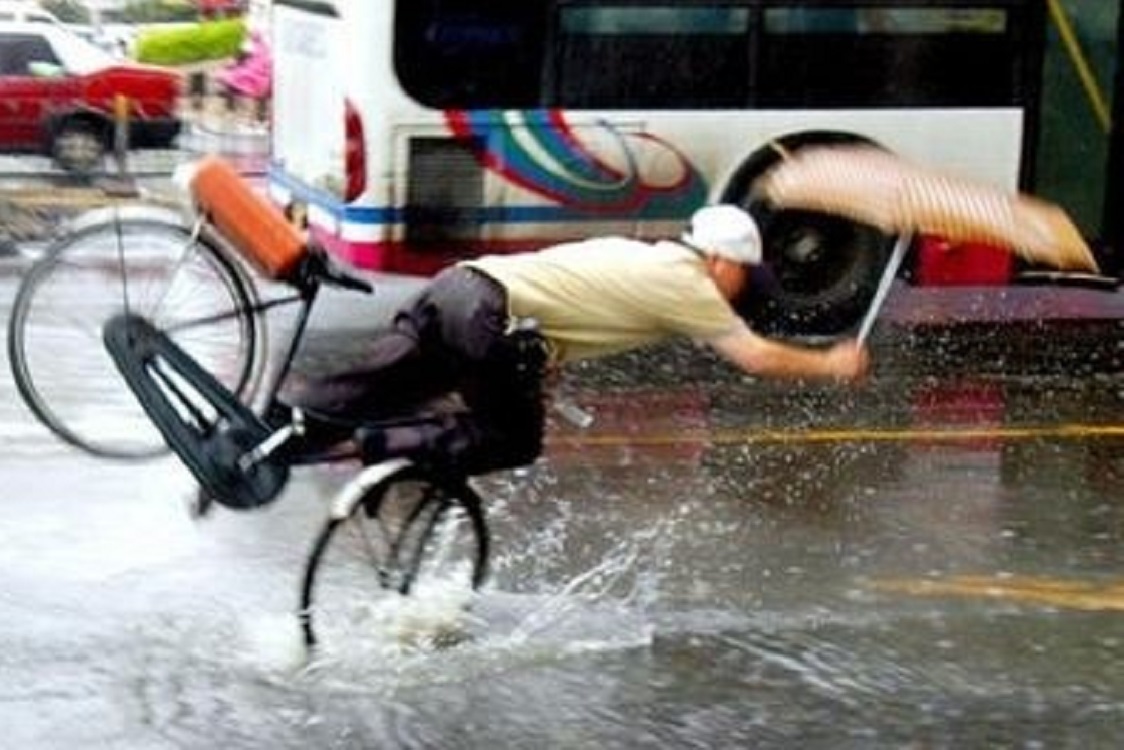 la bicicletta fa irrobustire le gambe