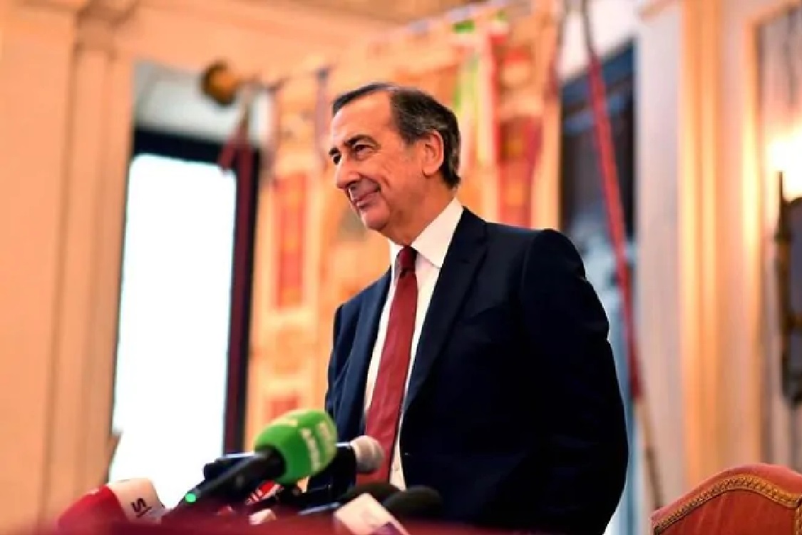 MilanoPost Beppe Sala