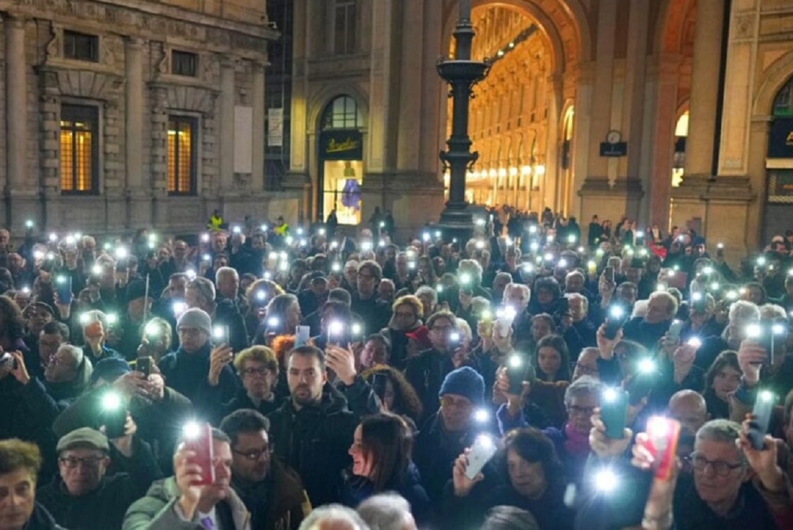 MilanoPost manifestazione per morte Navalny