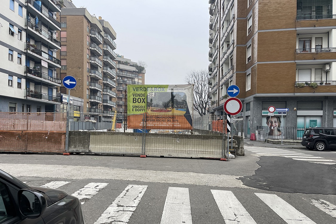 lorenteggio-parcheggio-scalabrini_1