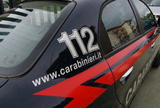 I carabinieri arrestano banda per i furti di auto