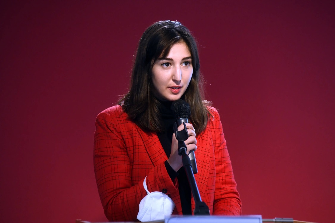 l-assessore-ai-servizi-civici-di-milano-gaia-romani