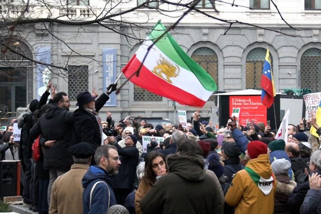 Iran manifestazione